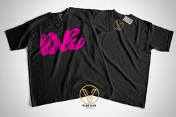 LOVE. Tee